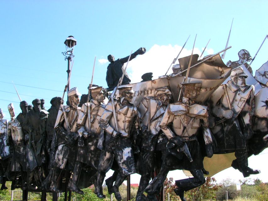 Memento Park: Official Guided Tour with Entry Ticket - Starting at Witness Square and Stalin’s Grandstand
