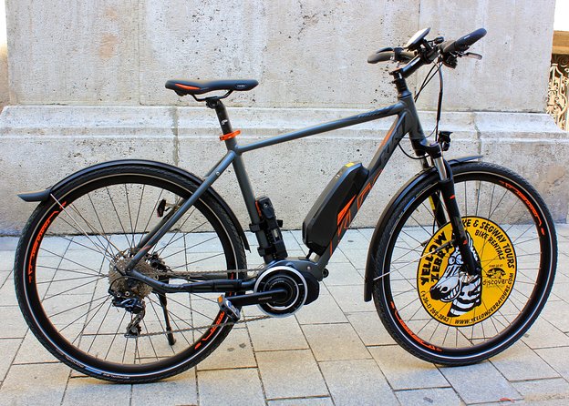 Private Budapest E-Bike Tour - Fisherman’s Bastion and Matthias Church