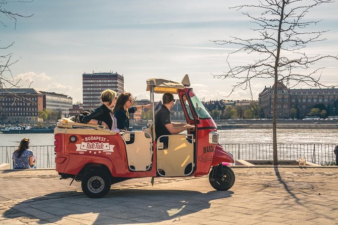Private Budapest TukTuk Tour: Custom Route, Hotel Pickup - Why a Budapest tuk-tuk is useful