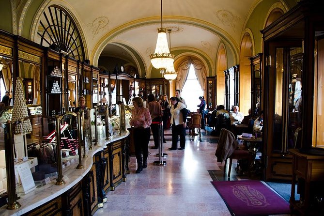 Private Café Wandering: Excursion through Budapest’s Belle Epoque - Budapest’s café culture in three hours
