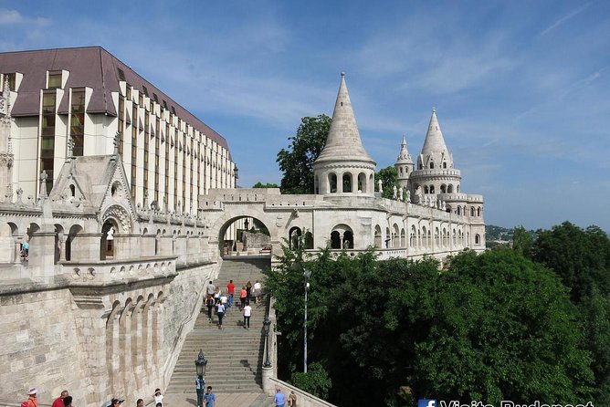 Private City Tour in Budapest 6 hours - Vajdahunyad Castle and the City Park setting