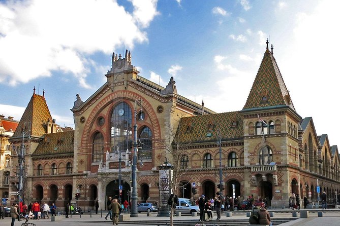 Private City Tour in Budapest 6 hours - How the private vehicle changes the day