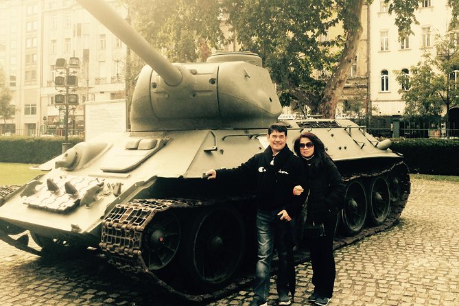 Private Communist Budapest Tour - Why Szabadság tér is the right place to begin