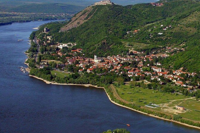Private Danube Bend tour - full day - Timing, fitness, and small practical details