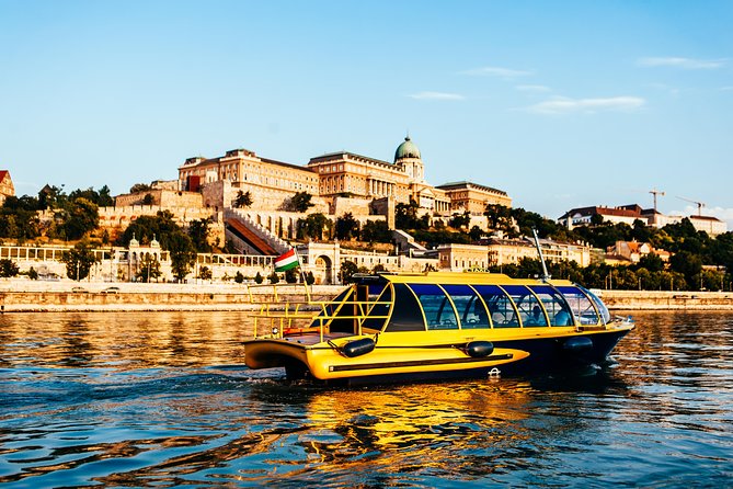 Private Danube Sightseeing Cruise in Budapest - Boarding at Jane Haining rkp. 8