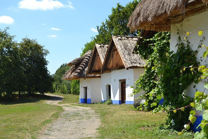 Private day trip: Budapest to Szentendre, Visegrad and Esztergom - What the English-speaking driver does, and does not do
