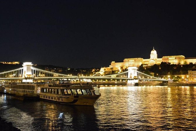 Private Etyek Wine tour with dinner including a Budapest Danube Evening Cruise - Why the Etyek wine country makes a good evening trip