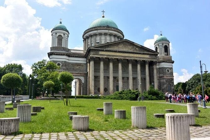 Private or SmallGroup Budapest Danube Bend Tour Lunch and Cruise - Practical planning for a smoother day