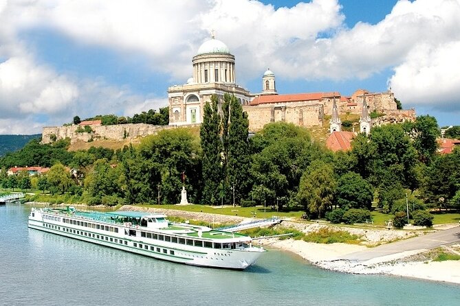Private or SmallGroup Budapest Danube Bend Tour Lunch and Cruise - Visegrad Castle and the hilltop royal past