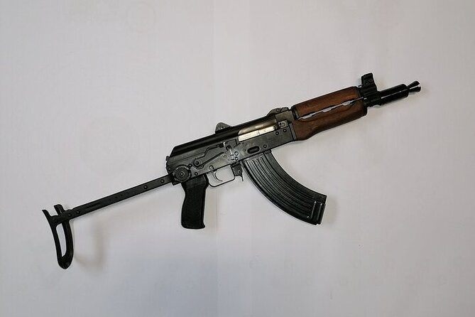 Private Shooting Experience Stalingrad Package in Budapest - Who should book this activity?