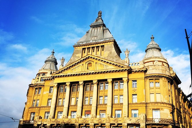 Private Tour Around Budapest - What $295.01 means for your group