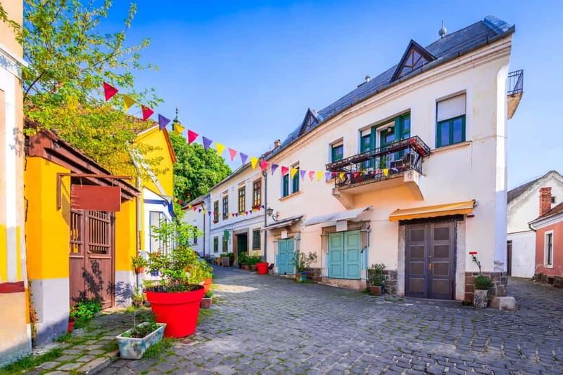 Private trip: Budapest to Szentendre, Visegrád & Esztergom - Vehicle size matters more than it first appears