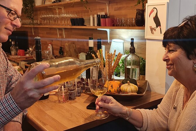 Private Wine Tasting in Budapest - Arriving at Wine the Gap on Tompa Street