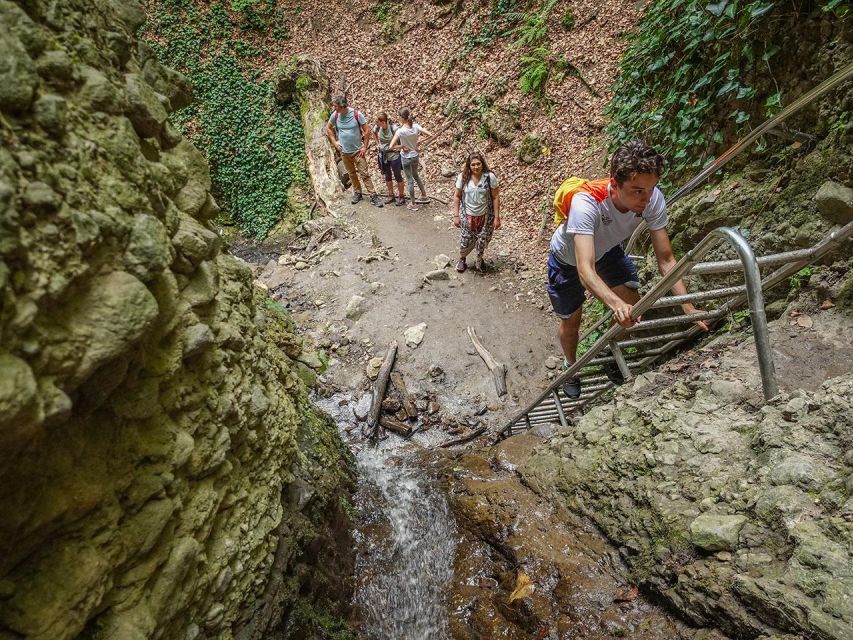 Ram Gorge Hiking Adventure - Rain, mud, and the limits of the adventure