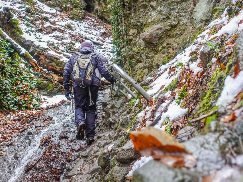Ram Gorge Hiking Adventure - What the three-hour Rám Gorge hike feels like