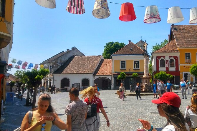 Scenic Danube River bend hills & the Art Town: Private Car Tour - A half-day escape from Budapest