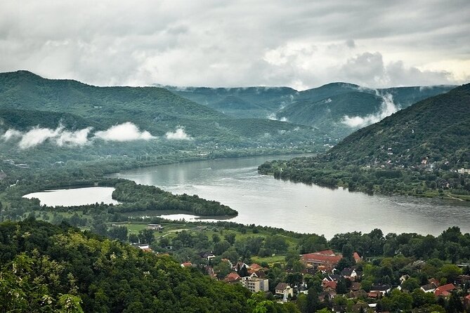 Scenic Danube River bend hills & the Art Town: Private Car Tour - Balazs, Attila, and the personal guide advantage