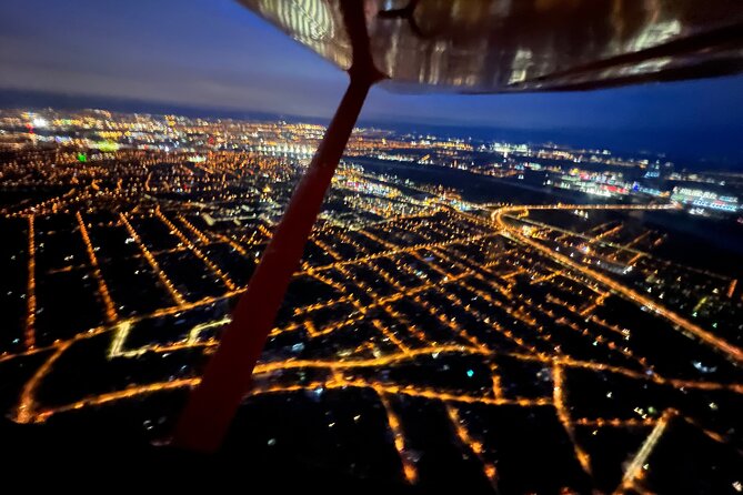 Sightseeing flight over Budapest - Seeing Budapest from the Danube upward
