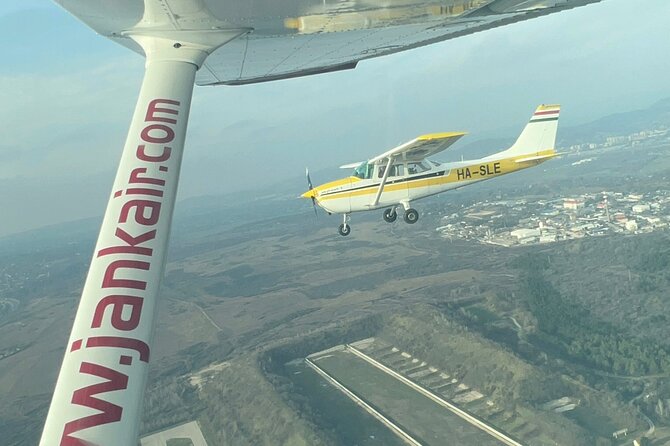 Sightseeing flight over Budapest - Pickup, meeting point, and planning details