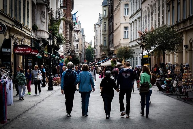 Small-Group Culinary Walking Tour in Budapest - How Nora shapes the experience