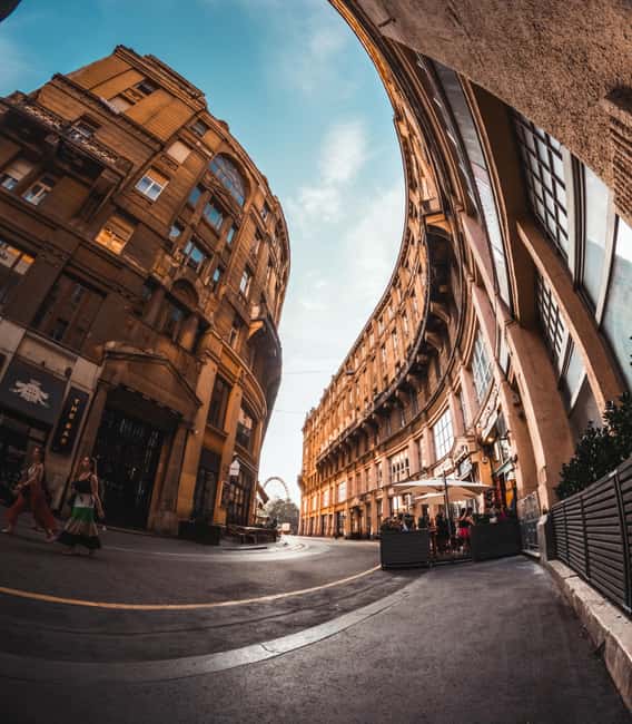 Street photography with your smartphone, tour of Budapest - A smartphone class disguised as a Budapest walk
