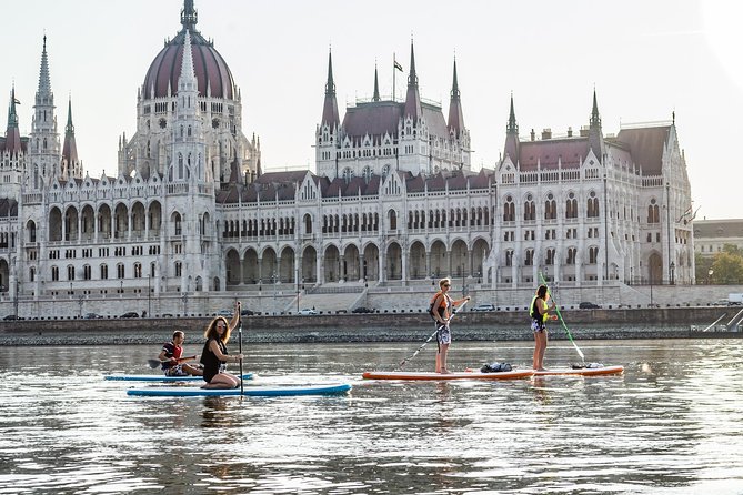 Sunrise SUP to the heart of Budapest - Gellért Hill and its statue