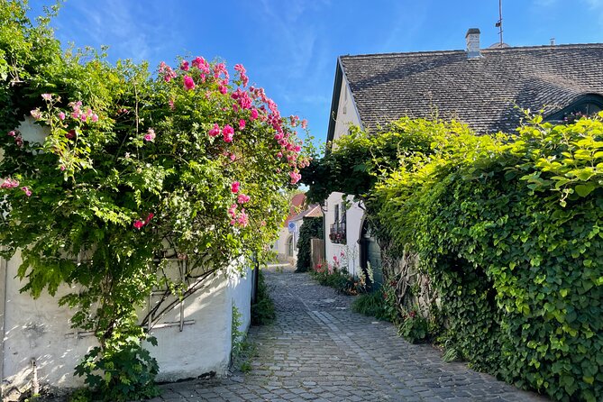 Szentendre Daytrip (Artists' Village) small group - Art, museums, and the Danube side