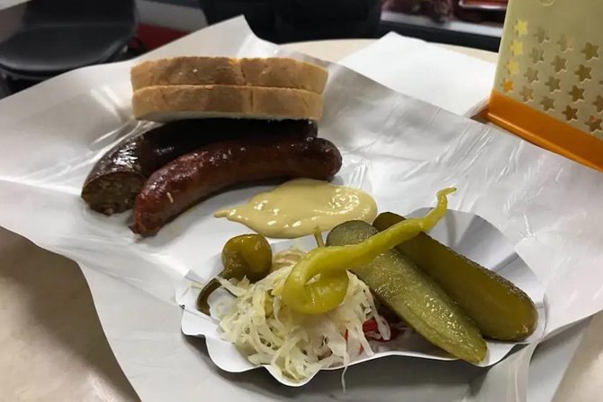 Taste Budapest - Fat Boy Foodies Walk - Rétes, chimney cake, and the sweet side of Pest
