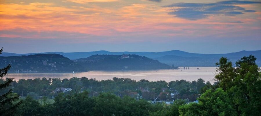 The Turquoise Sea of Hungary: Lake Balaton Private Tour - Key points at a glance