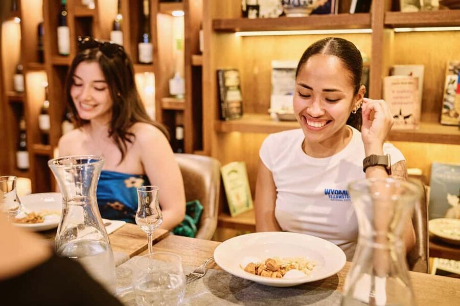 Tipsy Guided Food Tour with Drinks Included in Budapest - Starting with Hungarian food traditions