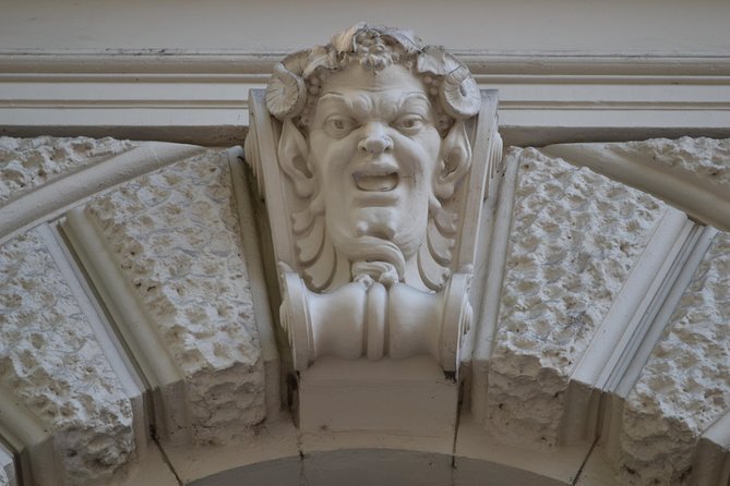 Unique city walk with legends - A city walk built around Budapest’s strange stories