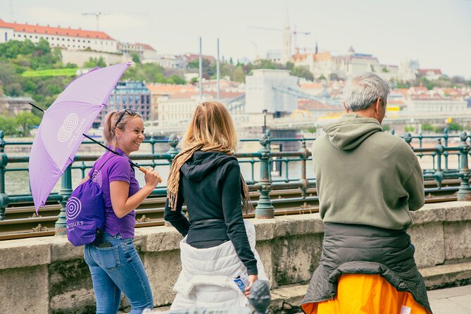 Walking Tour Budapest incl. the Shoes on the Danube Bank - Gresham Palace and the Academy of Sciences add architecture and language